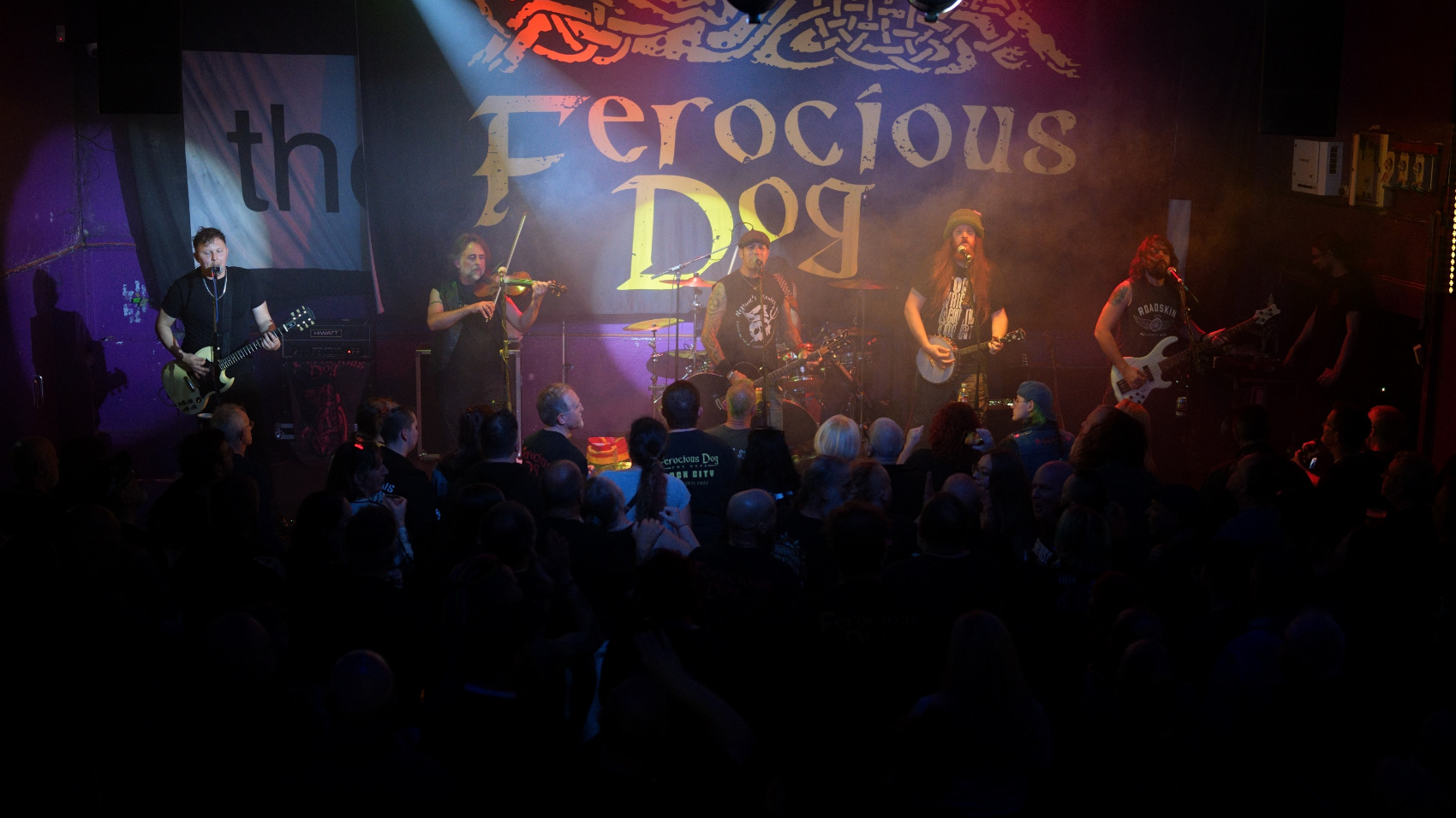 Ferocious dog at the sugarmill in Stoke